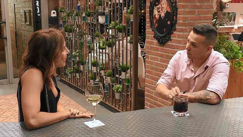 Celia y Lautaro durante su cita en 'First Dates'