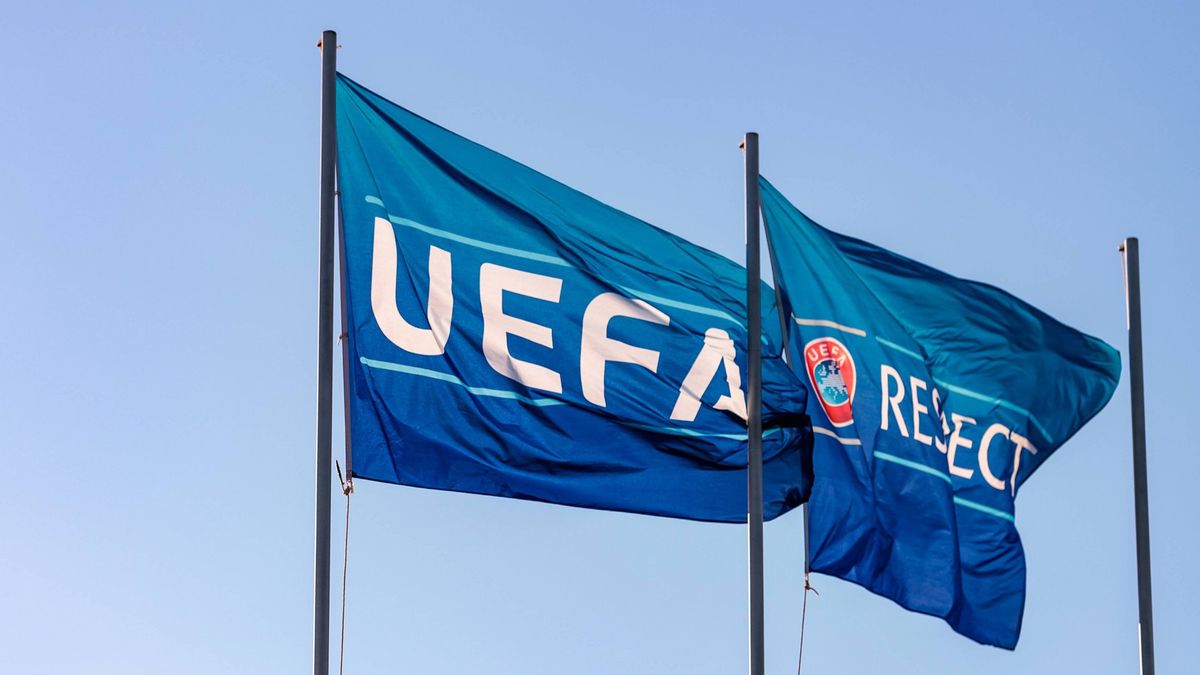 La UEFA confirma que es seguro lucir la bandera LGTB en el Mundial de Catar: "Se han dado garantías" La UEFA confirma que es seguro lucir la bandera LGTB en el Mundial de Catar: "Se han dado garantías"