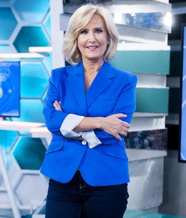 Nieves Herrero en un plató de televisión