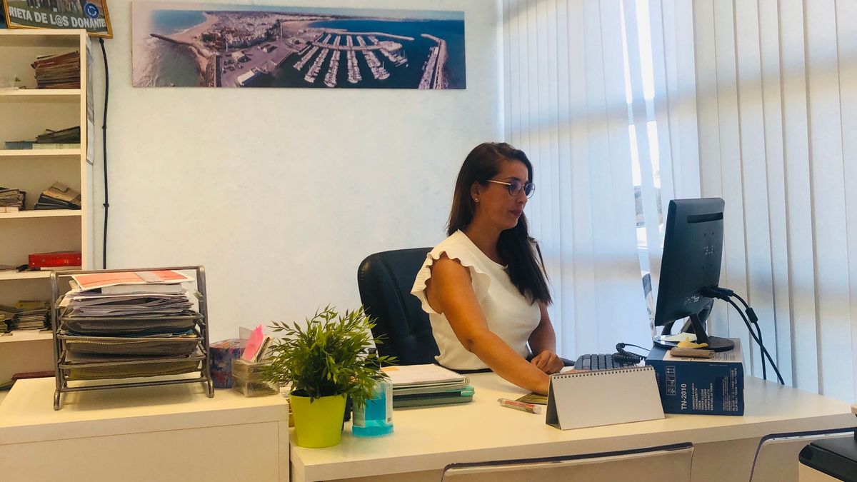 Rocío, ‘cicerone’ de las familias americanas de la Base de Rota Rocío, ‘cicerone’ de las familias americanas de la Base de Rota