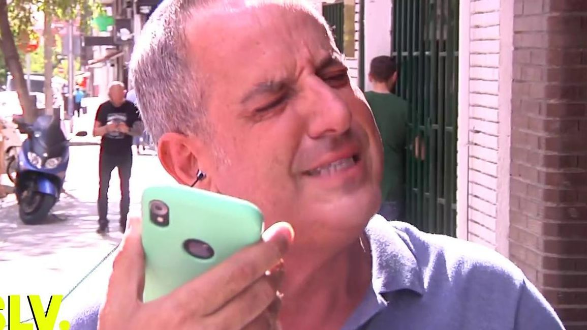 Víctor Sandoval habla con Belén Esteban