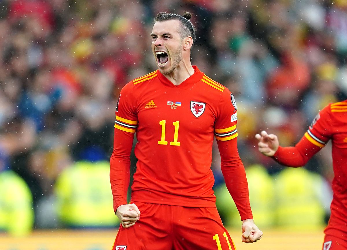Gareth Bale celebra la clasificación de Gales para el Mundial de Catar tras superar el playoff final Gareth Bale celebra la clasificación de Gales para el Mundial de Catar tras superar el playoff final