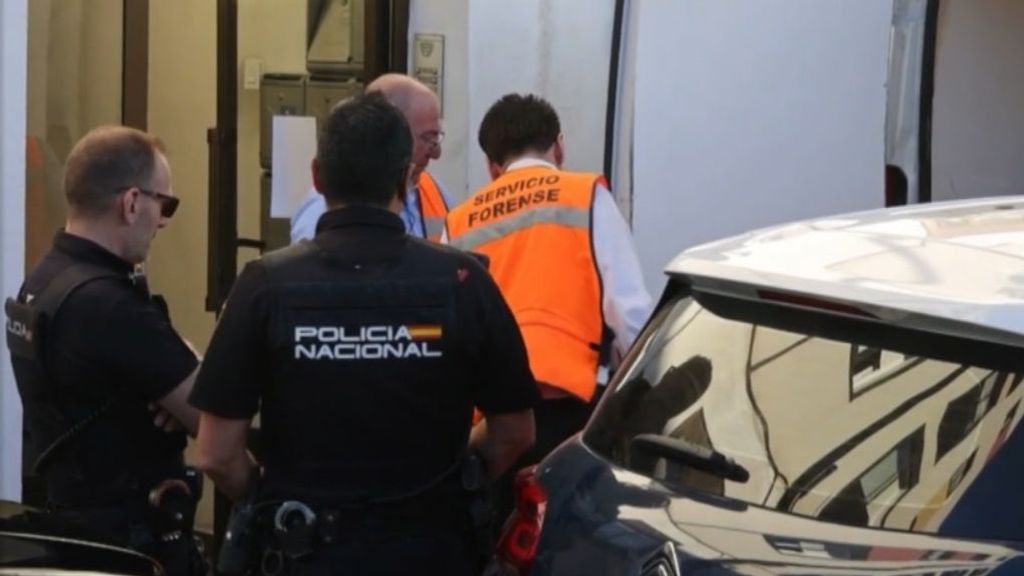 El menor detenido por matar presuntamente a su madre en Valladolid confesó el crimen a una amiga