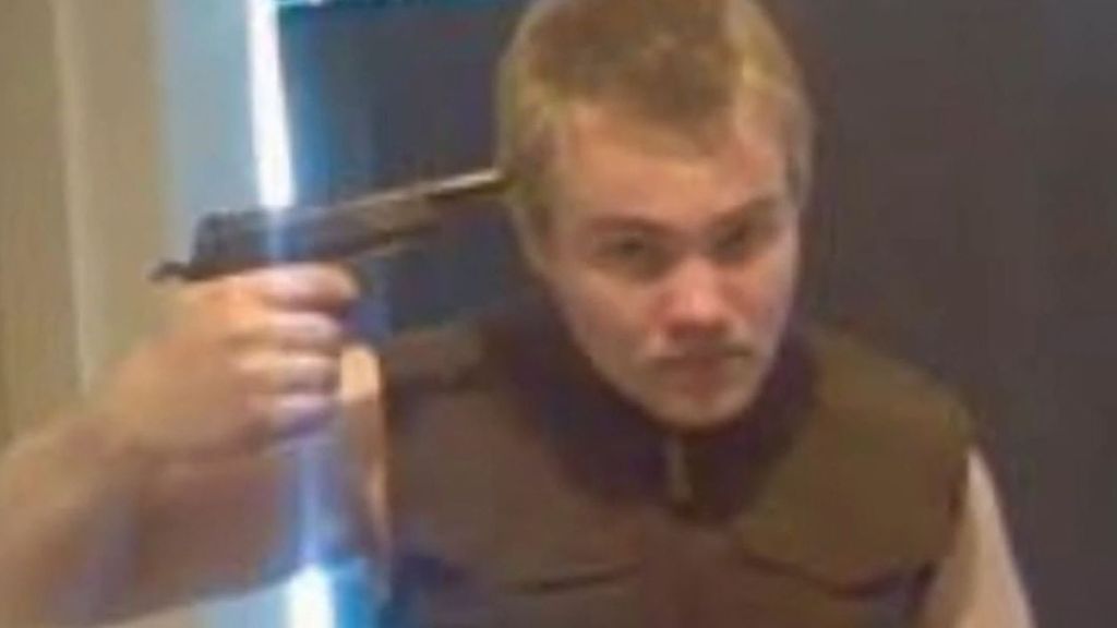 joven danés de 22 años con problemas psiquiátricos, autor del tiroteo en un centro comercial de Copenhague