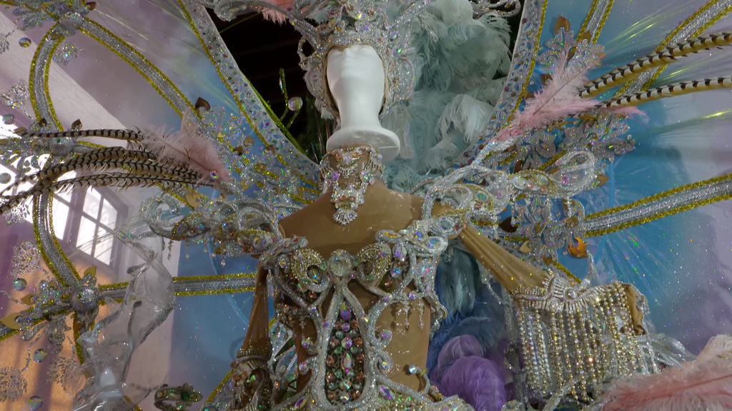 Los secretos del traje de la Reina del Carnaval 2022