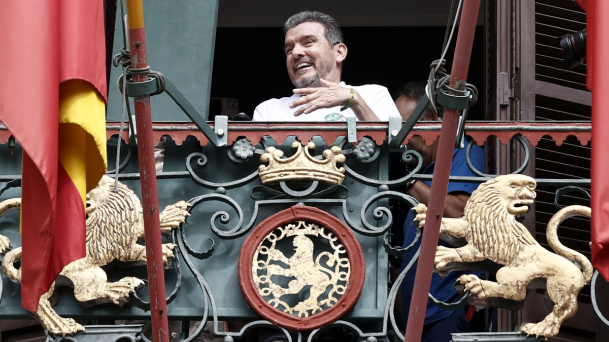 Unzué y el "miedo escénico" por lanzar el chupinazo Unzué y el "miedo escénico" por lanzar el chupinazo