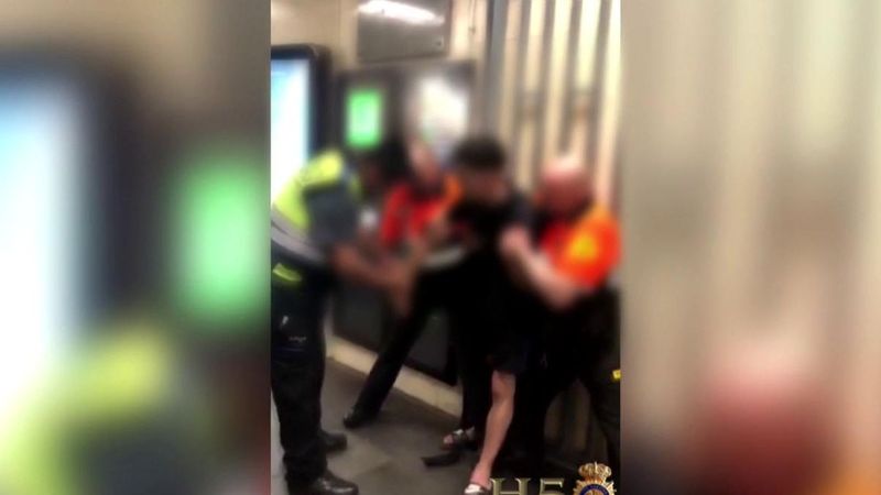 Alarma por el aumento de robos con violencia en el metro de Barcelona ...