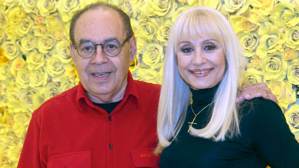 Gianni Boncompagni junto a Raffaella