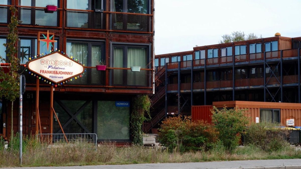 Proyecto inmobiliario berlinés de mini-casas hechas a base de contenedores reciclados Proyecto inmobiliario berlinés de mini-casas hechas a base de contenedores reciclados