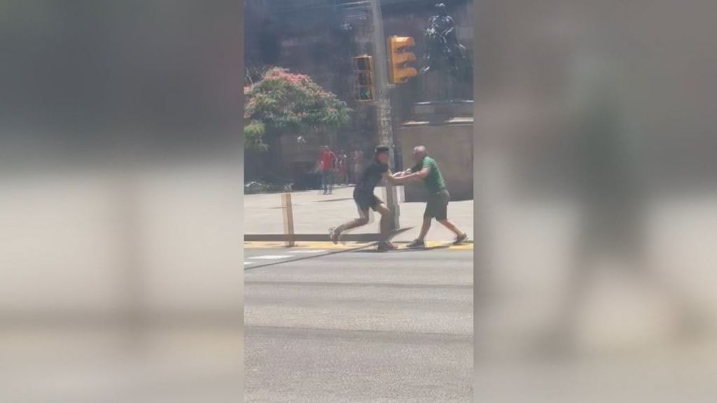 Arrestado el ladrón que asaltó a un hombre en un paso de peatones de Vía Laietana