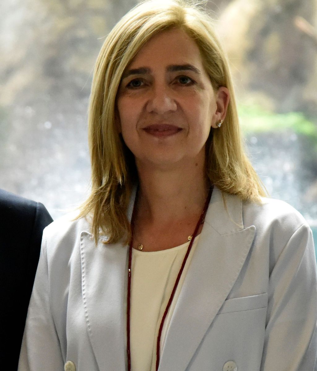 EuropaPress 4548158 infanta cristina chris elias seth berkley posando acto 25 aniversario