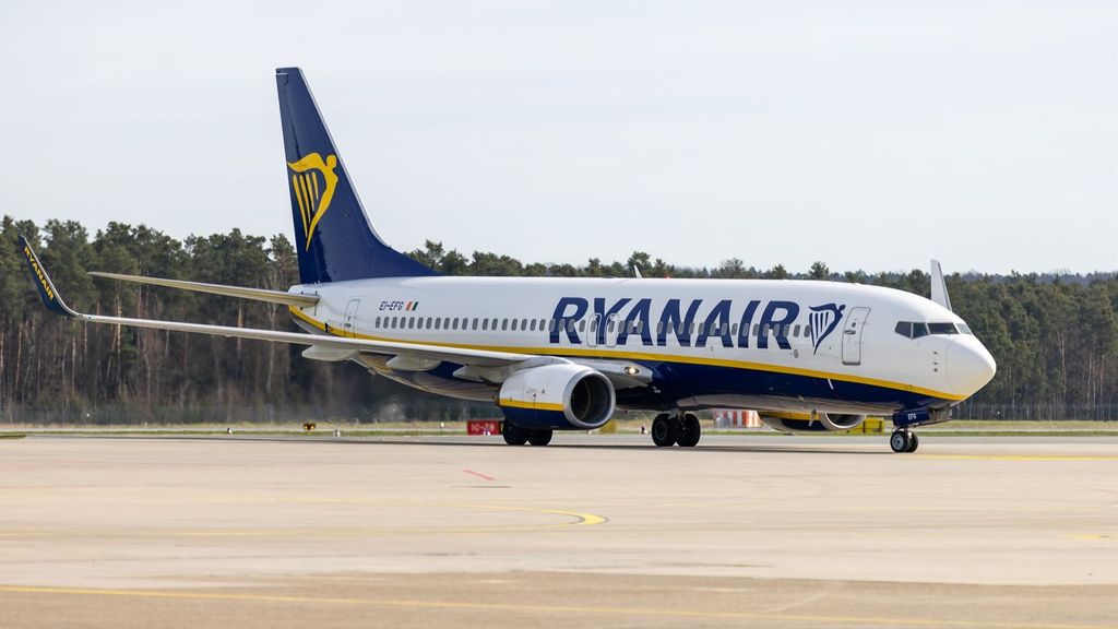 Los trabajadores de la aerolínea Ryanair han alargado la huelga durante 12 días más