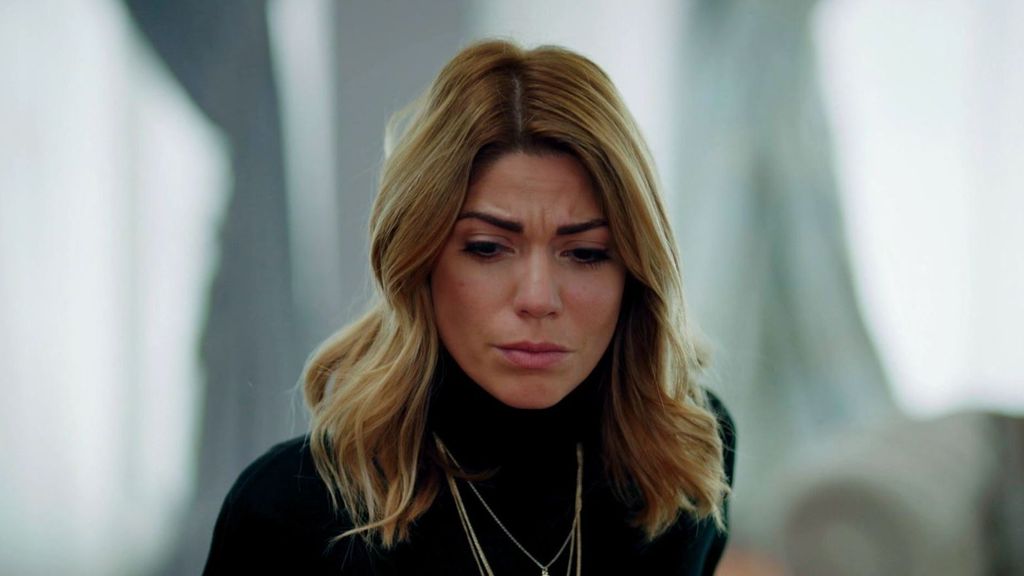 Efsun descubre la verdad sobre Arda y Zeynep