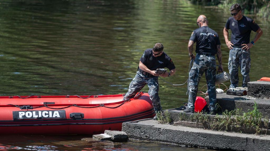 Rescatan el cuerpo del joven hundido en la playa fluvial de Oira, en Ourense