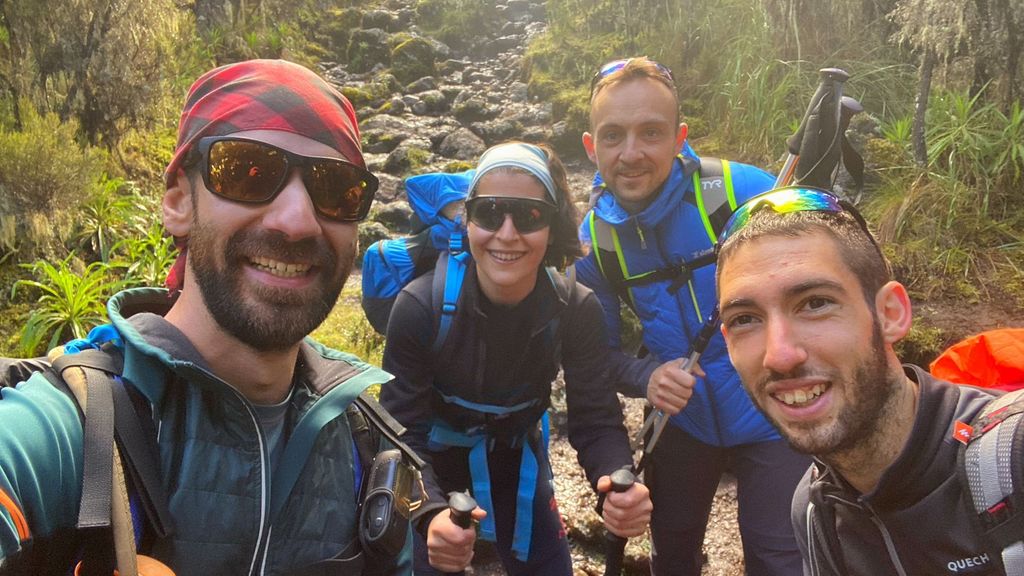 Expedición de diabéticos al techo de África: “La insulina no es un límite para escalar el Kilimanjaro”