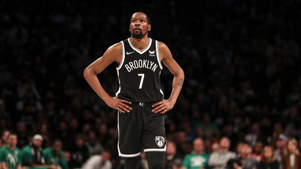 Kevin Durant también hace historia fuera de la cancha: un hombre de negocios con 400 millones Kevin Durant también hace historia fuera de la cancha: un hombre de negocios con 400 millones