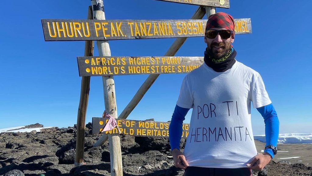Llegada a la cima del Kilimanjaro de la expedición de diabéticos