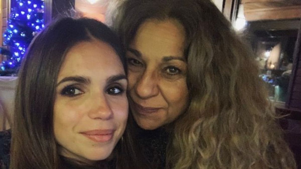 Lolita Flores habla del parto de Elena Furiase y explica el nombre de su nieta Lolita Flores habla del parto de Elena Furiase y explica el nombre de su nieta