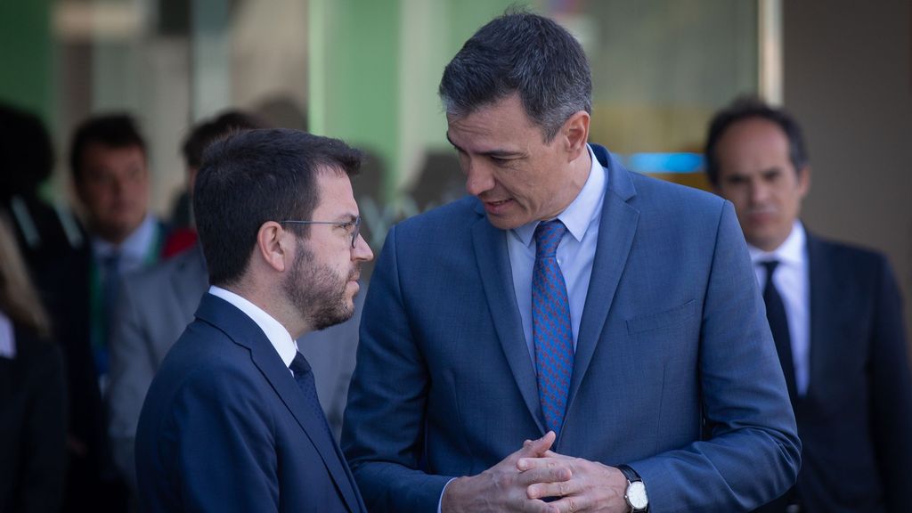 El presidente de la Generalitat, Pere Aragonès y el presidente del Gobierno, Pedro Sánchez