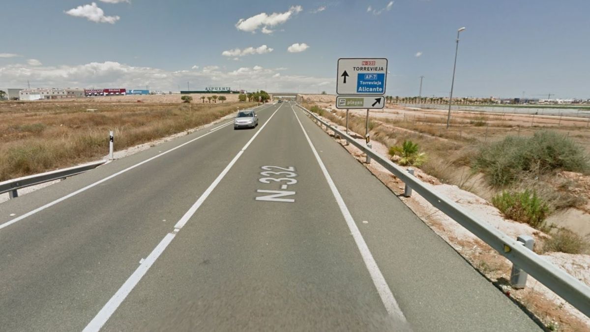 Heridas tres mujeres tras ser atropelladas por un coche en Pilar de la Horadada Heridas tres mujeres tras ser atropelladas por un coche en Pilar de la Horadada