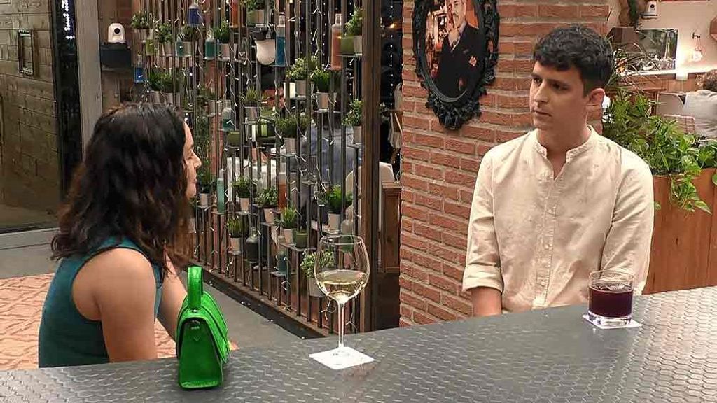 Manu e Inés durante su cita en 'First Dates'