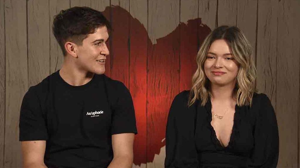 Tamara y Kiko durante su cita en 'First Dates'