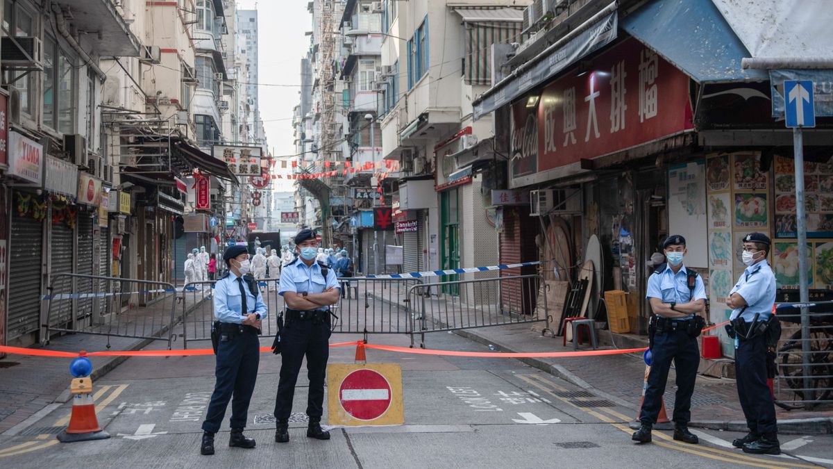 Policía local en Shanghái Policía local en Shanghái