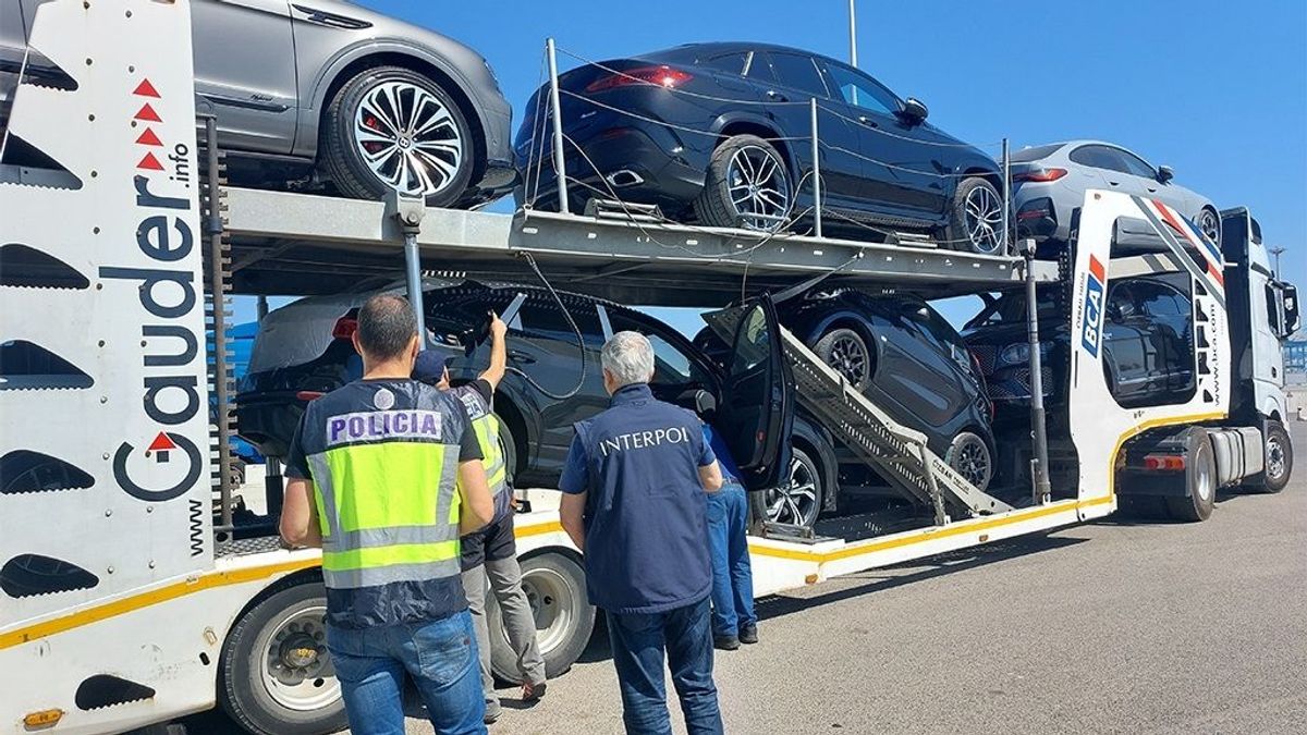 Vehículos robados recuperados por la Policía Vehículos robados recuperados por la Policía