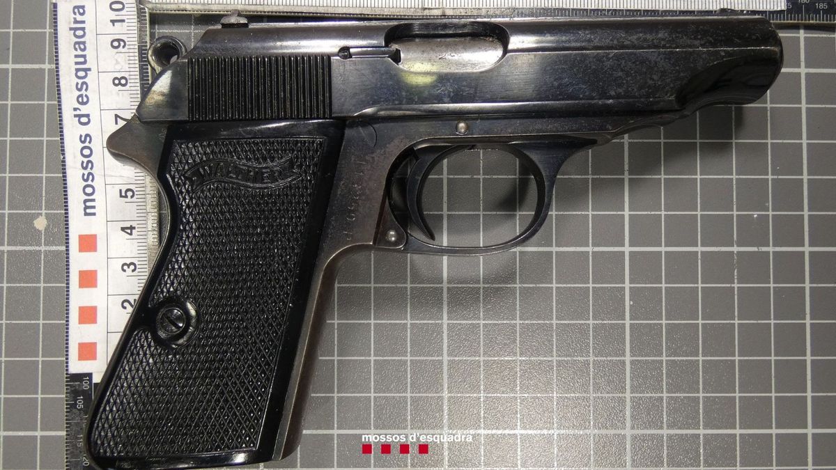 Tres detenidos en Segur de Calafell por secuestrar a un hombre que les estafó 30.000 euros Tres detenidos en Segur de Calafell por secuestrar a un hombre que les estafó 30.000 euros