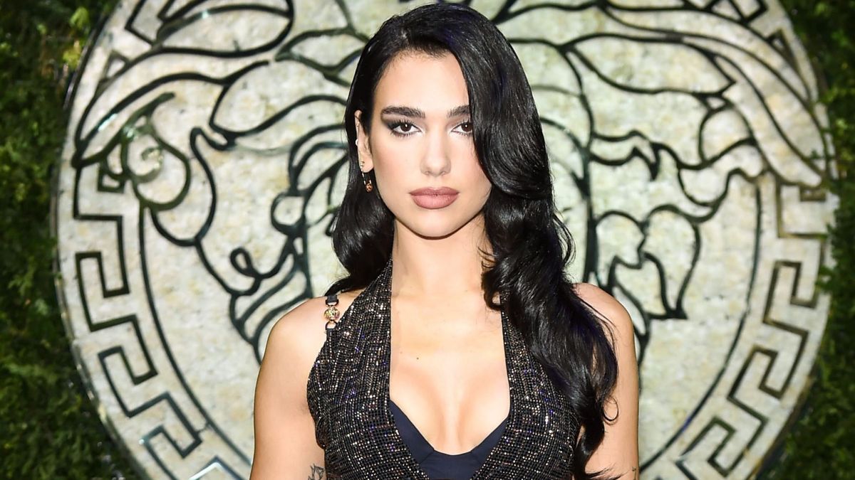 Dua Lipa con su anterior pelo