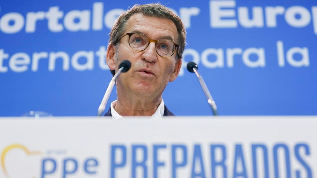 El presidente del PP, Alberto Núñez Feijóo, interviene en la escuela de verano del PP