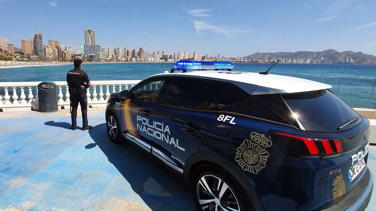 Policía Nacional Benidorm Policía Nacional Benidorm