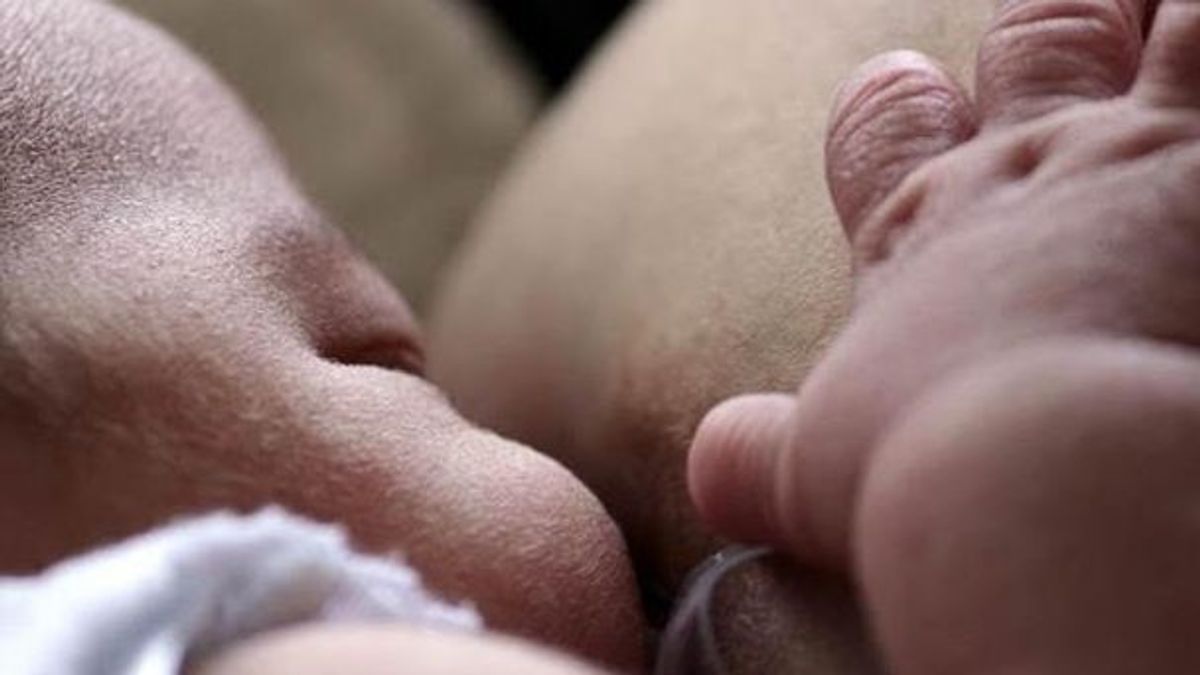 Un estudio vincula la leche materna a mejores resultados en el colegio de niños nacidos prematuramente