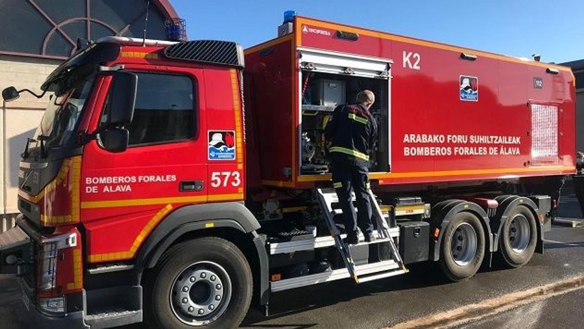 Vehículo de los Bomberos Forales de Álava Vehículo de los Bomberos Forales de Álava