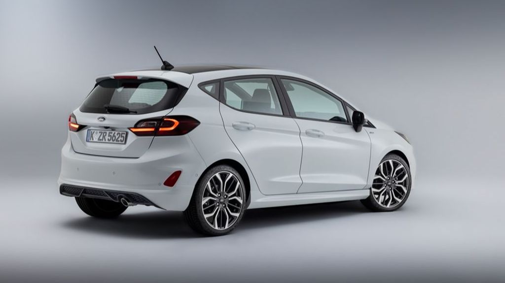 El nuevo Fiesta llega con faros “full led” que proporcionan una muy buena visión nocturna