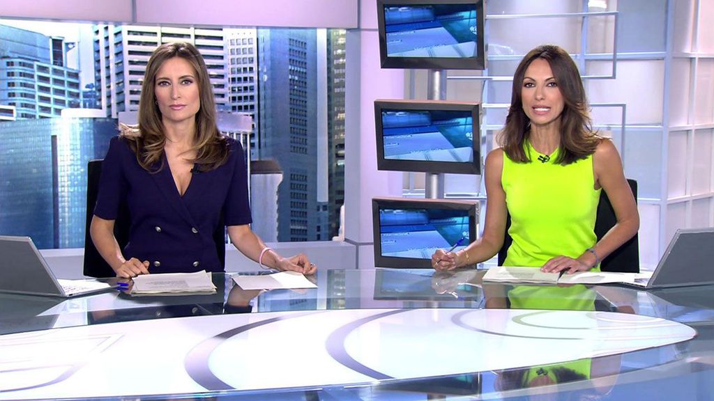 Con Laila Jiménez y Leticia Iglesias Informativos Telecinco 2022 Matinal 15/07/2022