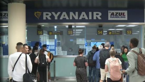 Las huelgas de EasyJet y Ryanair coinciden este viernes en plena 'operación salida' de mitad de julio