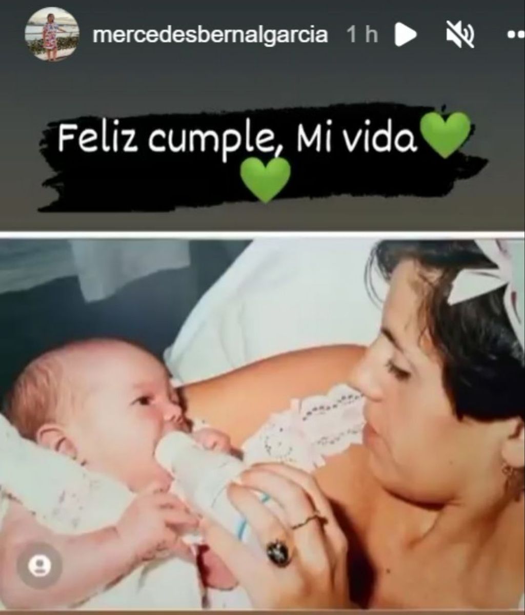 Mercedes Bernal felicita a su hija Anabel Pantoja