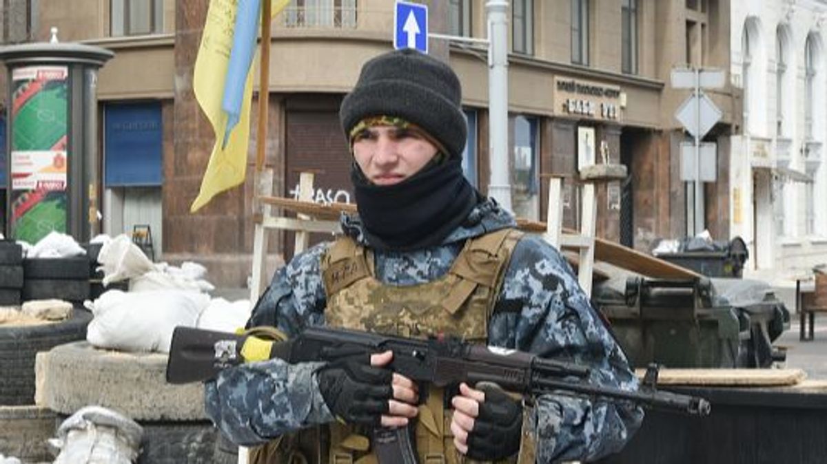 Miliciano ucraniano en Odesa Miliciano ucraniano en Odesa