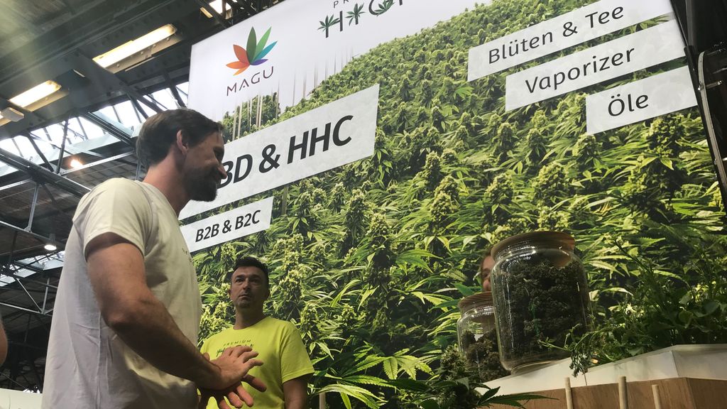 Juri Scotland presenta sus productos en Mary Jane Berlin