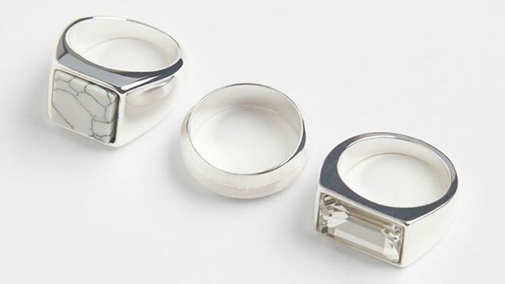 Anillos