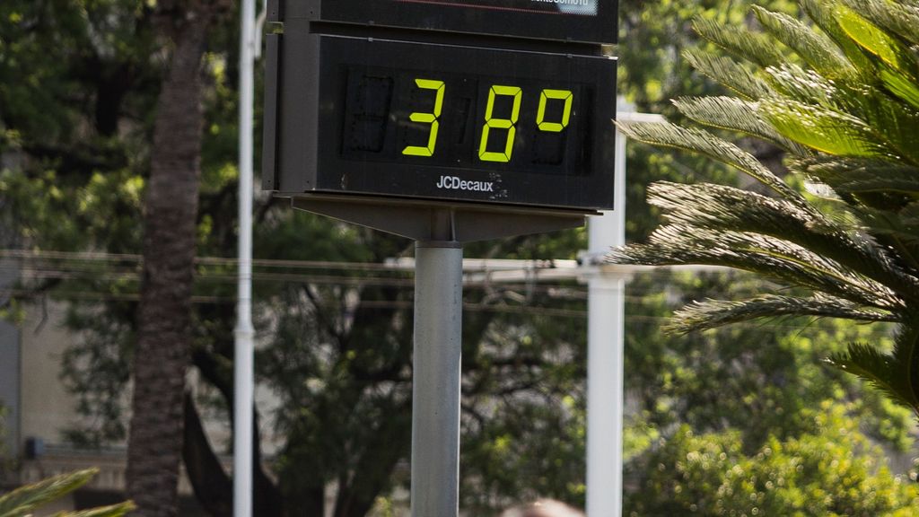 Los termómetros superan los 35 grados en muchos puntos de España