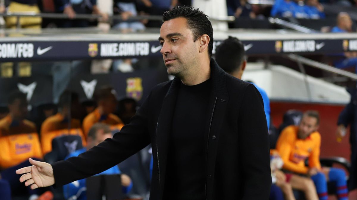 Xavi viajará a Miami con el resto del equipo: el técnico consigue resolver sus problemas de pasaporte Xavi viajará a Miami con el resto del equipo: el técnico consigue resolver sus problemas de pasaporte