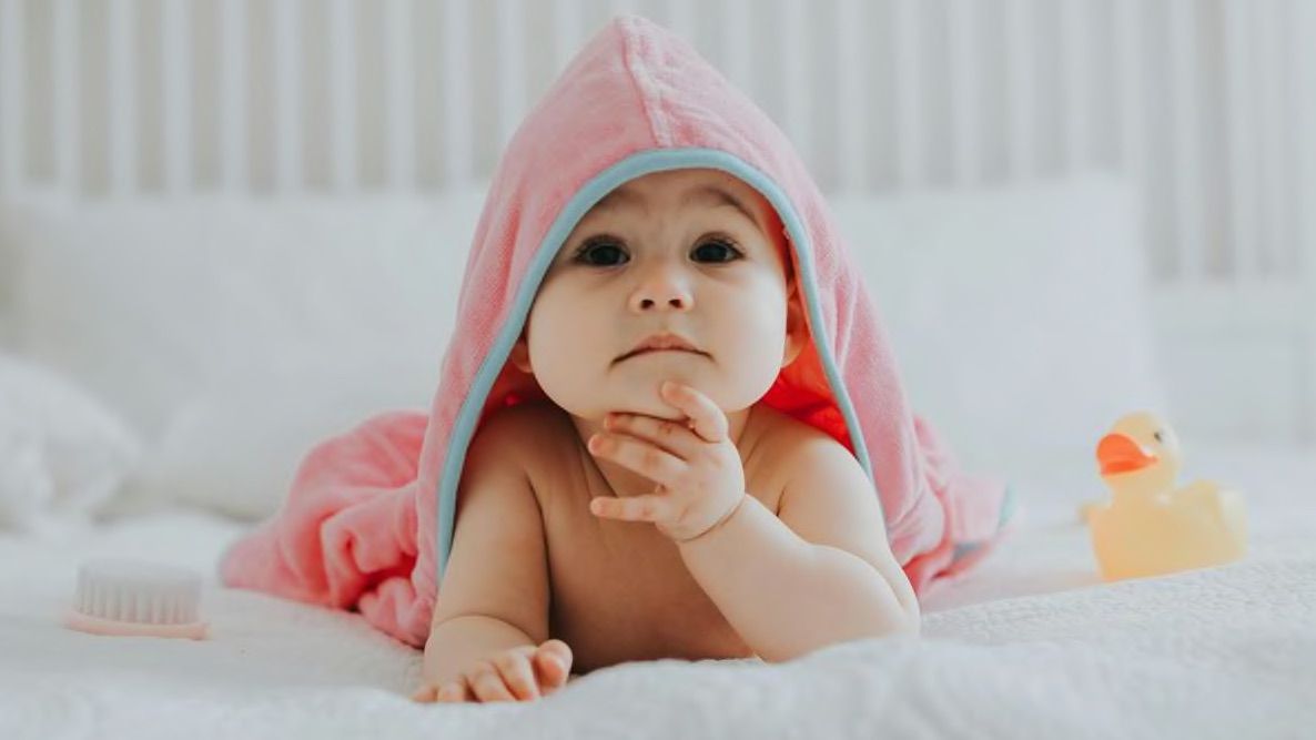 Entre los nombres de niña nos encontramos con Mireya o Mina.