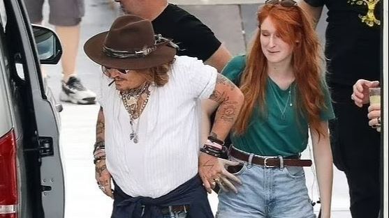 La aparición de Johnny Depp en Italia ha levantado todo tipo de especulaciones sobre su vida amorosa