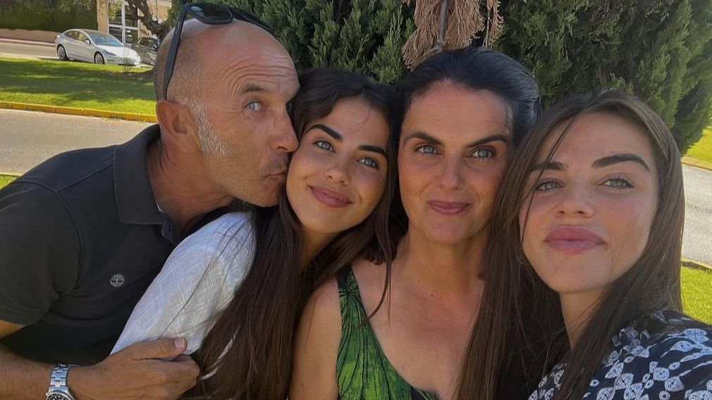 Los padres de Violeta Mangriñán se vuelven a reunir 20 años después