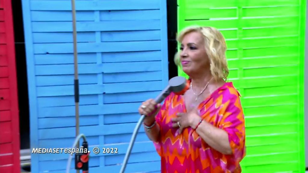 Canales Rivera gana el reto y Carmen Borrego tiene que ducharse en directo
