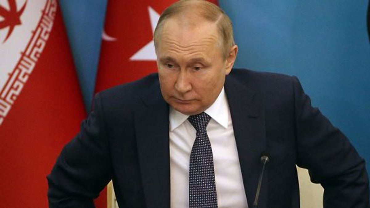 Vladimir Putin en la reunión de Irán para tratar la cuestión de Siria Vladimir Putin en la reunión de Irán para tratar la cuestión de Siria