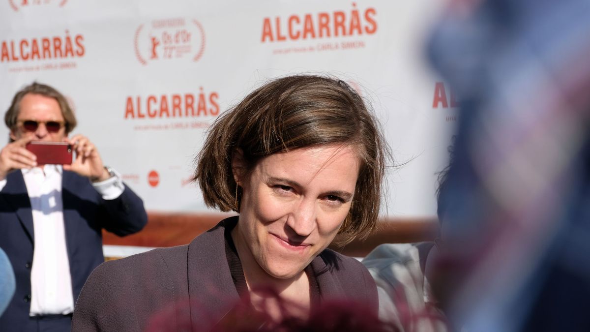 La directora de la película Carla Simón ofrece declaraciones a los medios de comunicación durante el preestreno de su película 'Alcarràs’ La directora de la película Carla Simón ofrece declaraciones a los medios de comunicación durante el preestreno de su película 'Alcarràs’