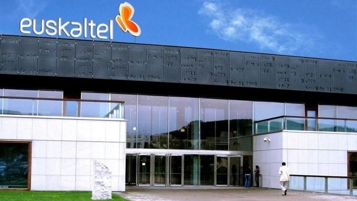 Sede de Euskaltel, Derio, Vizcaya. Sede de Euskaltel, Derio, Vizcaya.
